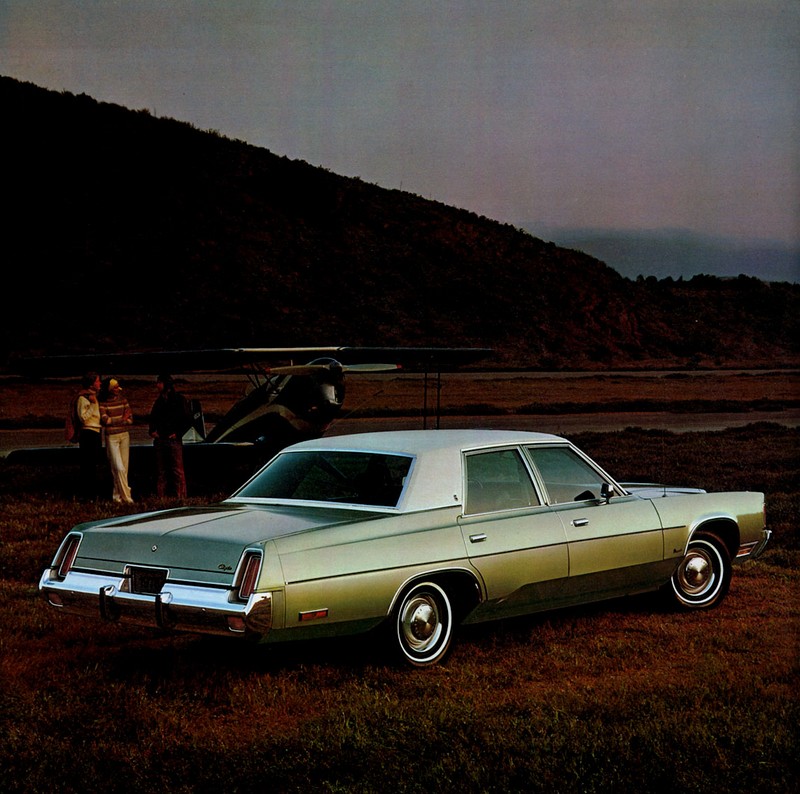 1976 Chrysler-08