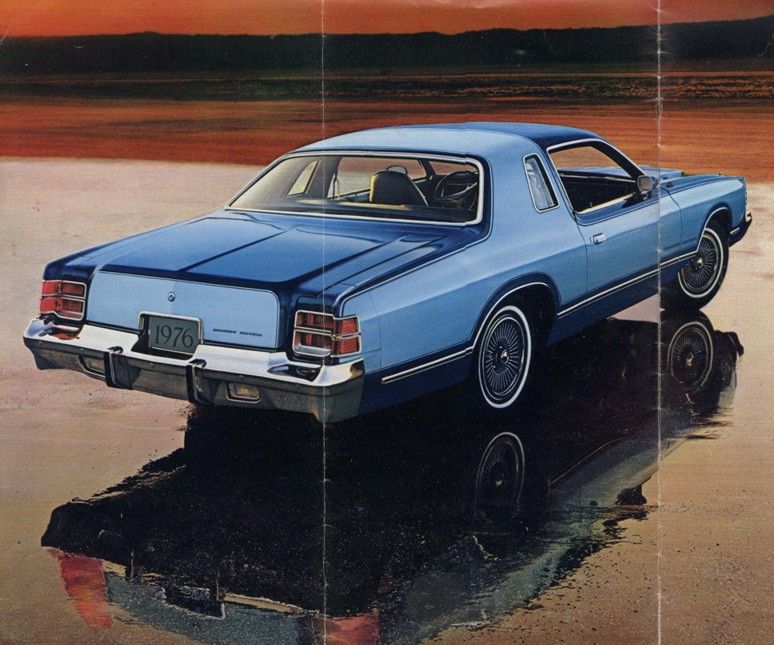 1976 Dodge Charger-04