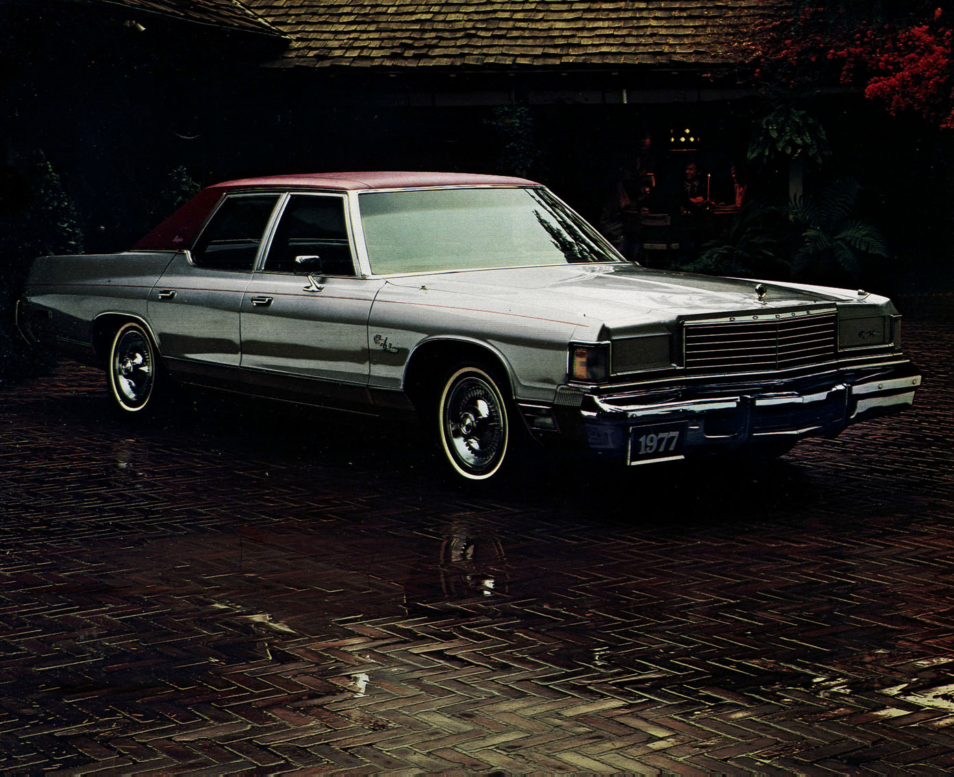 1977 Dodge Monaco-07