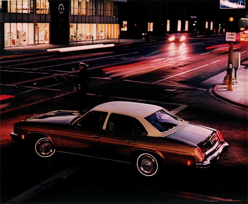 1977 Oldsmobile-06