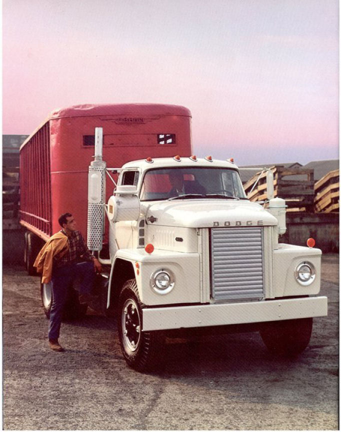 1969 Dodge HD Trucks-04