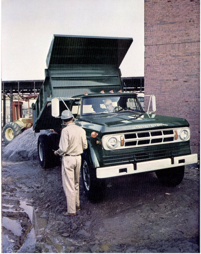 1969 Dodge HD Trucks-06