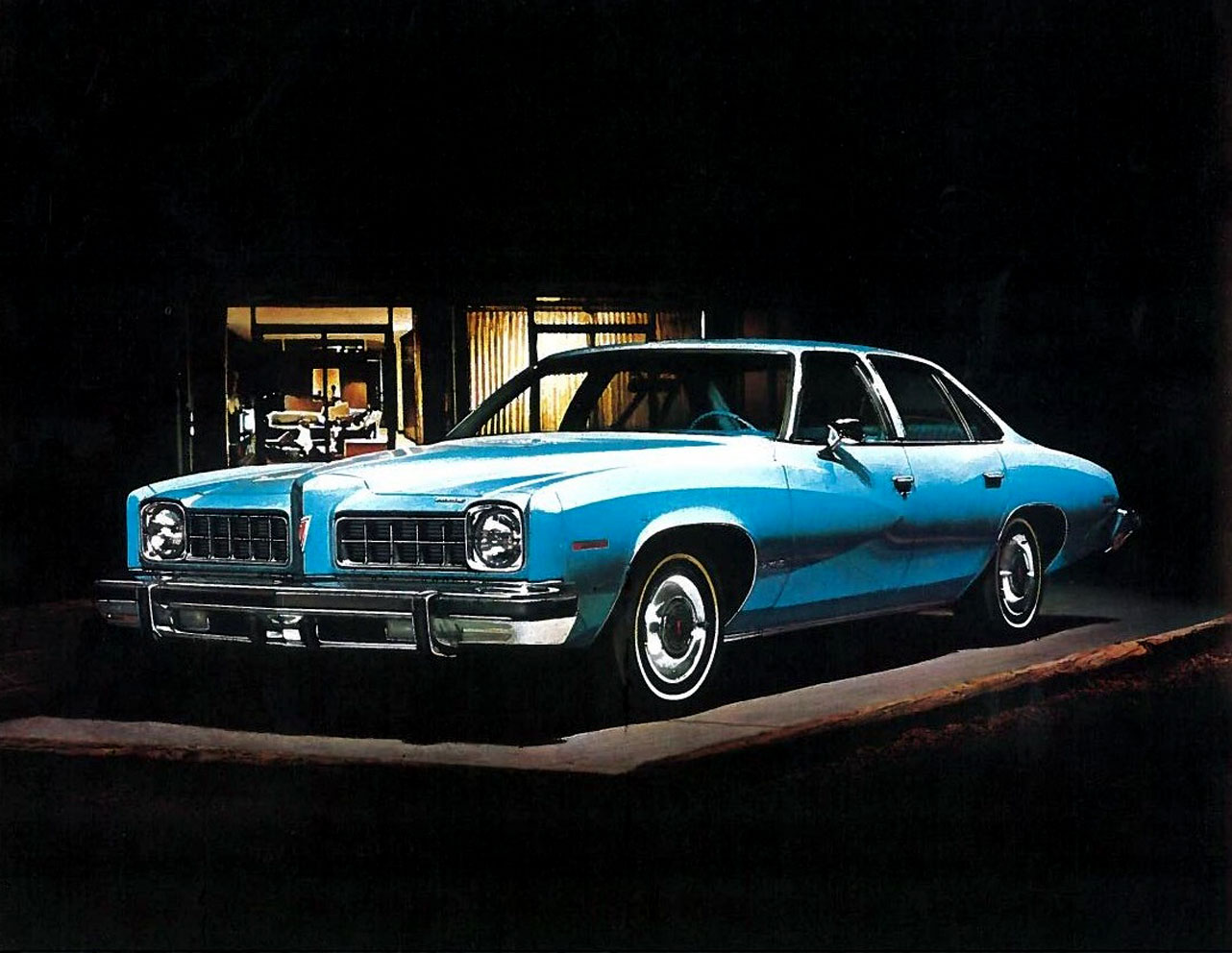 1975 Pontiac LeMans Brochure