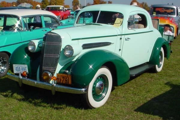 1935 Oldsmobile